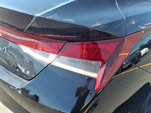 Certified 2023 Hyundai Elantra SEL w/ Preferred Accessory Package FWD image 14