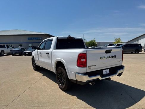 Used 2025 RAM 1500 Big Horn AWD/4WD image 27