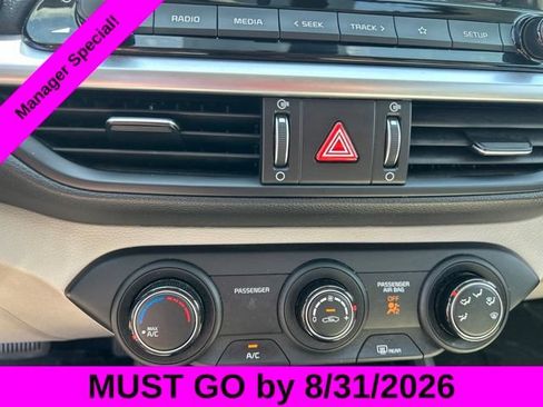 Used 2023 Kia Forte LXS w/ LXS Technology Package FWD image 22