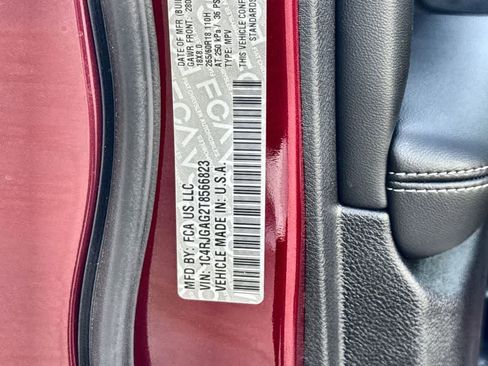 New 2026 Jeep Grand Cherokee Laredo X RWD image 25