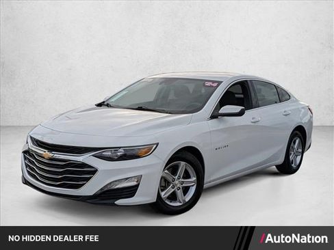 Used 2024 Chevrolet Malibu LT FWD image 1