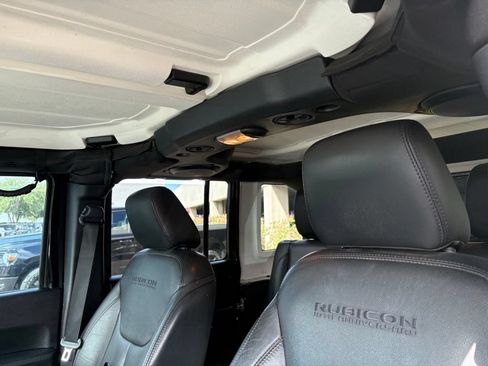 Used 2013 Jeep Wrangler Unlimited Rubicon AWD/4WD image 9