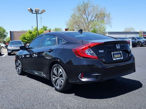 Used 2018 Honda Civic EX-T image 8