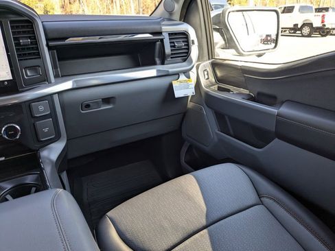 New 2025 Ford F150 Lariat w/ Equipment Group 502A High image 17