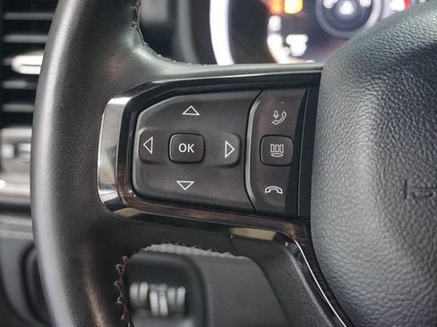 Used 2025 RAM 2500 Limited AWD/4WD image 21