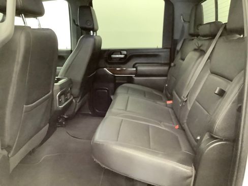Used 2021 GMC Sierra 2500 SLT w/ SLT Preferred Package image 6