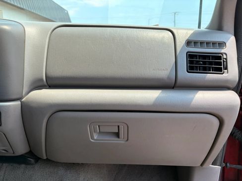 Used 2001 Ford F350 4x4 Crew Cab Super Duty image 19