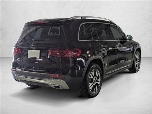 Used 2025 Mercedes-Benz GLB 250 image 7