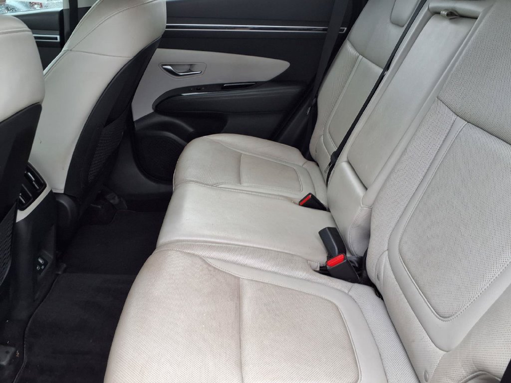 Used 2022 Hyundai Tucson Limited FWD image 12
