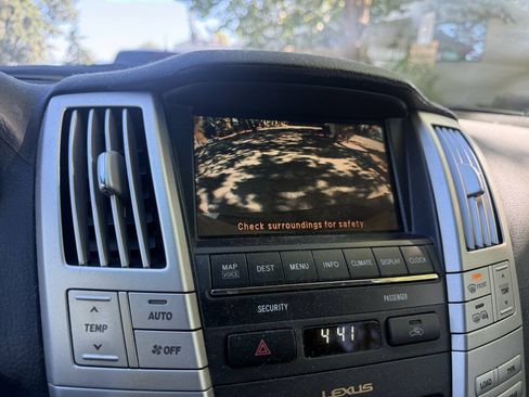 Used 2004 Lexus RX 330 FWD image 21