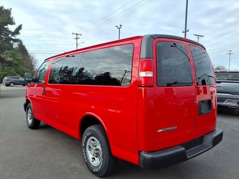 Used 2019 Chevrolet Express 2500 LS w/ Driver Convenience Package image 7