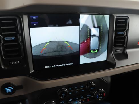 Certified 2023 Ford Bronco Wildtrak image 15