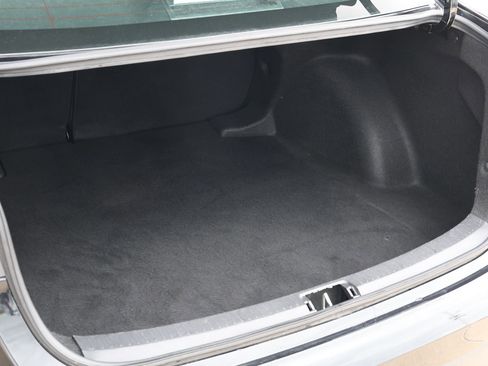 Used 2024 Toyota Corolla LE image 30