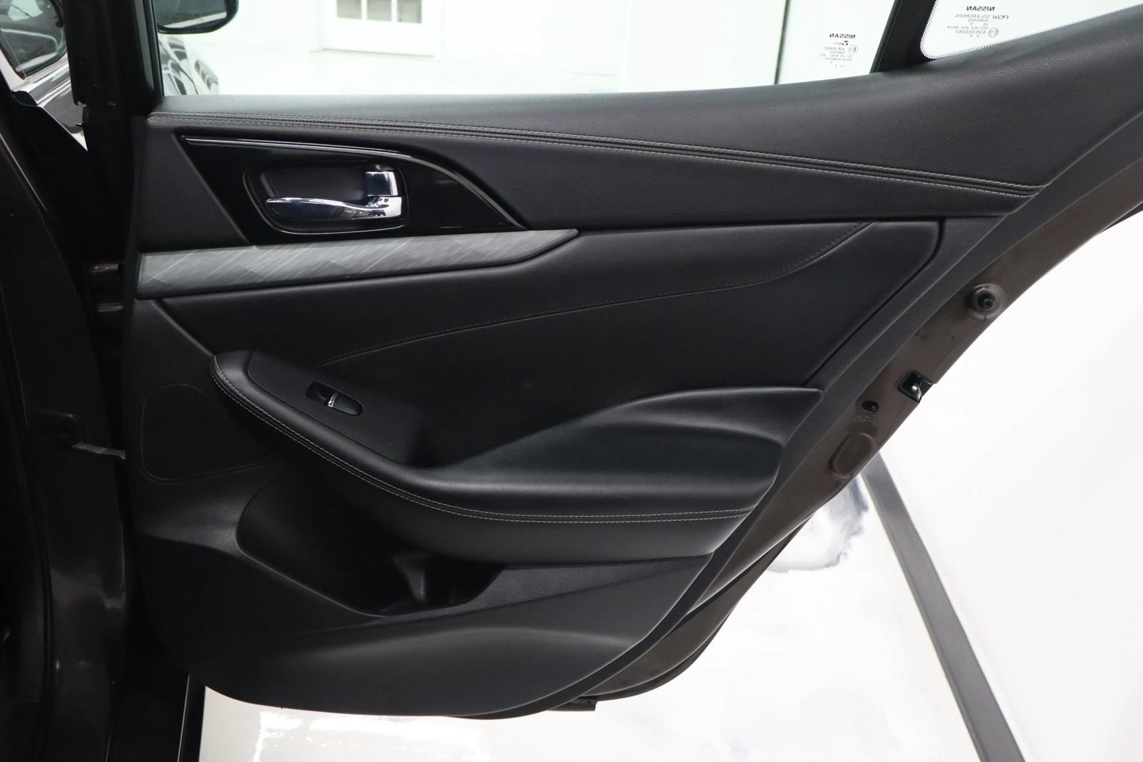 Used 2017 Nissan Maxima 3.5 SL FWD image 19