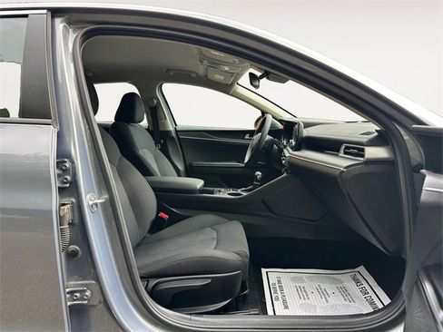 Used 2023 Kia K5 LXS image 15