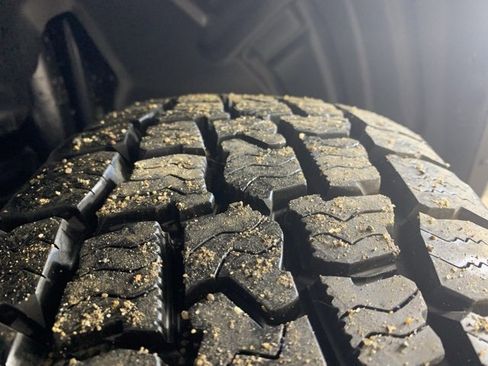 Used 2023 Jeep Gladiator Sport w/ Trailer Tow Package image 31