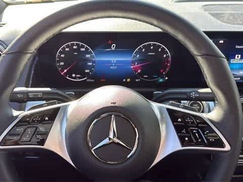Certified 2025 Mercedes-Benz GLB 250 GLB 250 image 18
