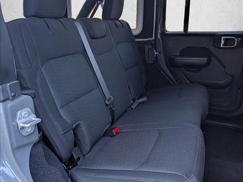 Used 2020 Jeep Wrangler Unlimited Sport AWD/4WD image 18
