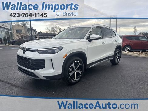 New 2026 Volkswagen Tiguan SE image 1