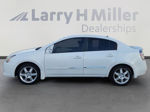 Used 2011 Nissan Sentra 2.0 S w/ Convenience Pkg image 3