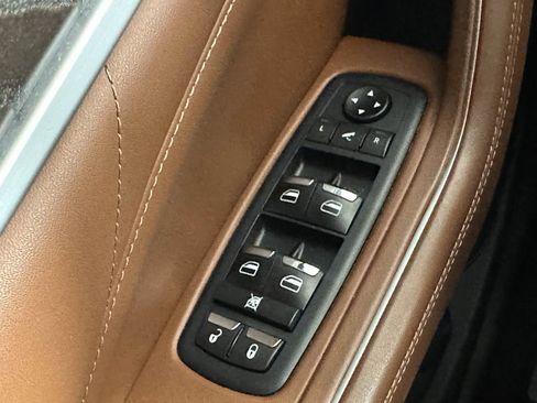 Used 2021 Maserati Levante image 44