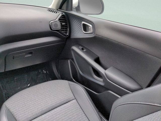 Used 2020 Kia Soul EX w/ Option Group 015 FWD image 16
