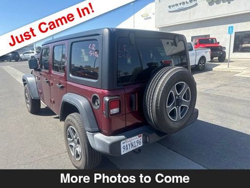 Used 2022 Jeep Wrangler Unlimited Sport AWD/4WD image 3