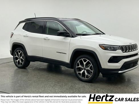 Used 2025 Jeep Compass Limited image 1