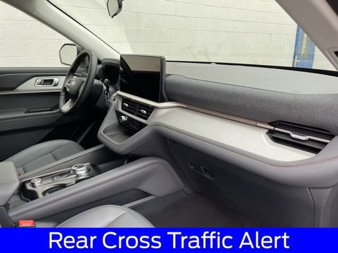 New 2026 Ford Explorer Active w/ Active Comfort Package RWD image 34