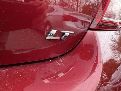 Used 2017 Chevrolet Sonic LT w/ Convenience Package image 9