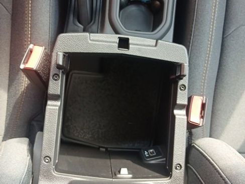 New 2025 Jeep Gladiator Sport image 37