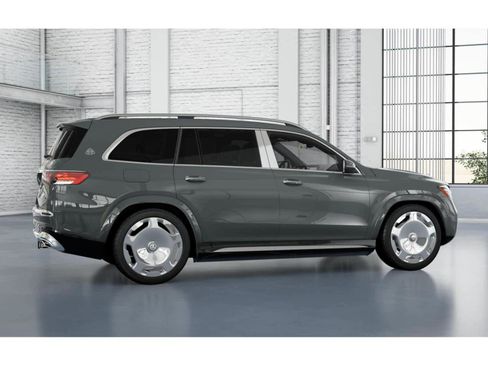 New 2026 Mercedes-Benz Maybach GLS 600 4MATIC image 17