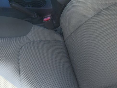 Used 2012 Suzuki Equator 2WD Extended Cab image 6