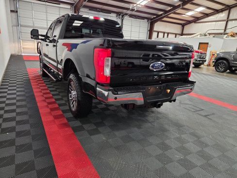 Used 2018 Ford F250 Lariat w/ Lariat Value Package AWD/4WD image 27
