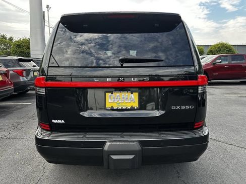 Used 2024 Lexus GX 550 w/ Accessory Package (Z1) AWD/4WD image 6