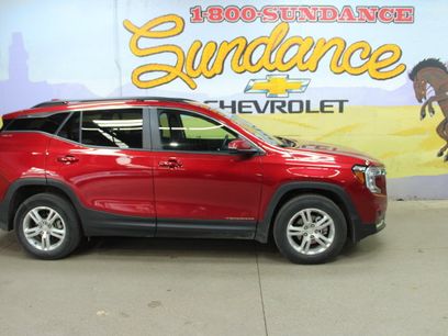Used 2024 GMC Terrain SLE w/ Driver Convenience Package