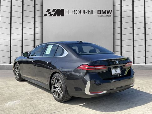 Used 2026 BMW 530i w/ Premium Package RWD image 6