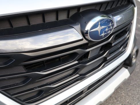 Used 2024 Subaru Outback Limited AWD/4WD image 17
