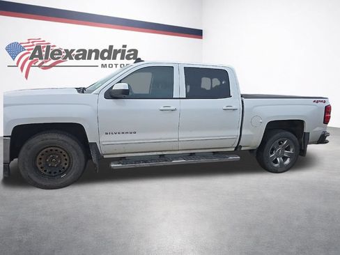 Used 2018 Chevrolet Silverado 1500 LT w/ All Star Edition AWD/4WD image 11