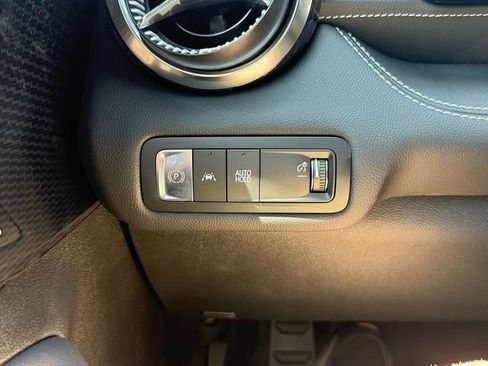 New 2025 Chevrolet Blazer EV LT image 37