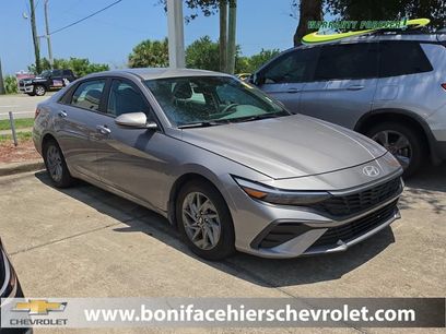Used 2024 Hyundai Elantra SEL