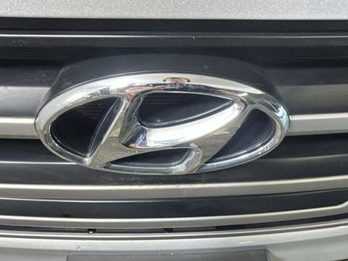 Used 2017 Hyundai Tucson SE Plus AWD/4WD image 9