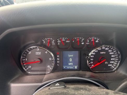 Used 2017 Chevrolet Silverado 1500 Custom w/ Custom Convenience Package image 5