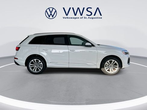 Used 2025 Audi Q7 3.0T Premium Plus AWD/4WD image 9
