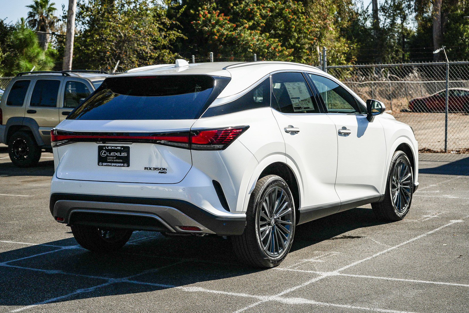 New 2026 Lexus RX 350h AWD/4WD image 6