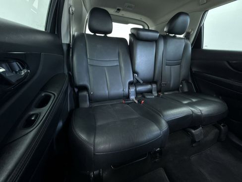 Used 2017 Nissan Rogue SL w/ SL Premium Package image 43