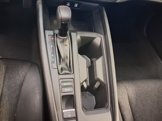 Certified 2025 Honda Accord LX image 13