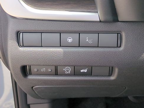 New 2026 Nissan Rogue Platinum w/ Platinum Premium Package AWD/4WD image 18