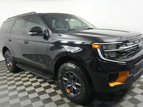 New 2026 Ford Expedition Tremor image 2