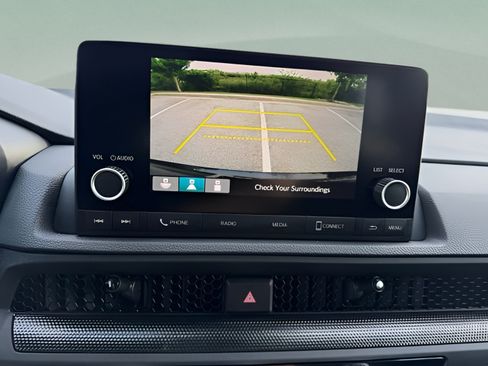 Used 2025 Honda CR-V LX image 16